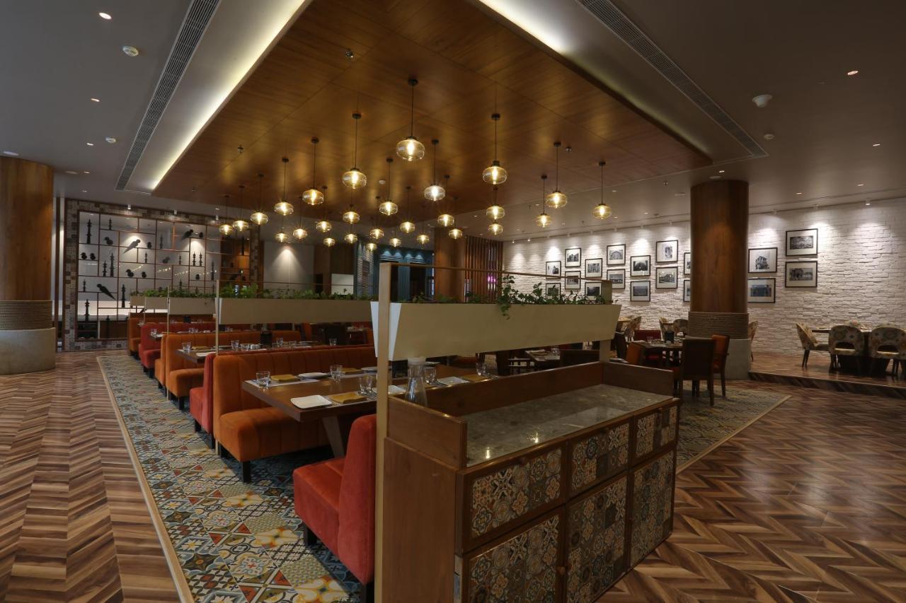 Ymca International Centre Hotel Ahmedabad Exterior photo